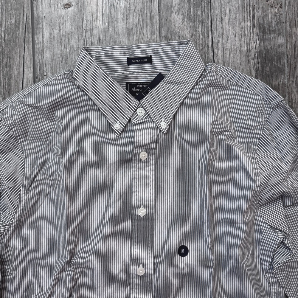 Abercrombie & Fitch Poplin Button Down Shirt Grey Stripe Men’s Medium